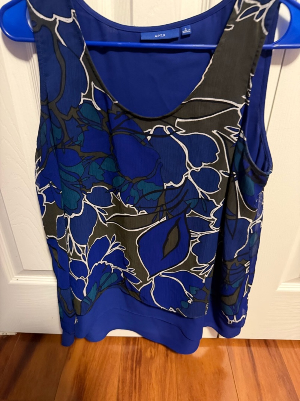 Apt. 9 Royal Blue Floral Tank Top